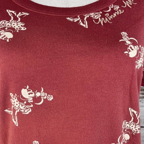 Disney Parks Walt Disney World T Tee Shirt size Small Red White Minnie Mouse - Picture 5 of 12